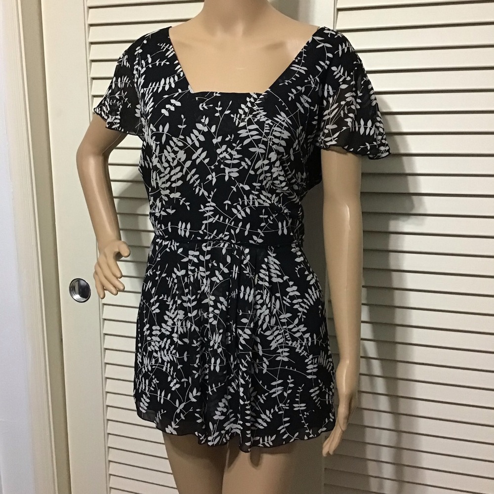 Nine West 16W Black & White Blouse Tops